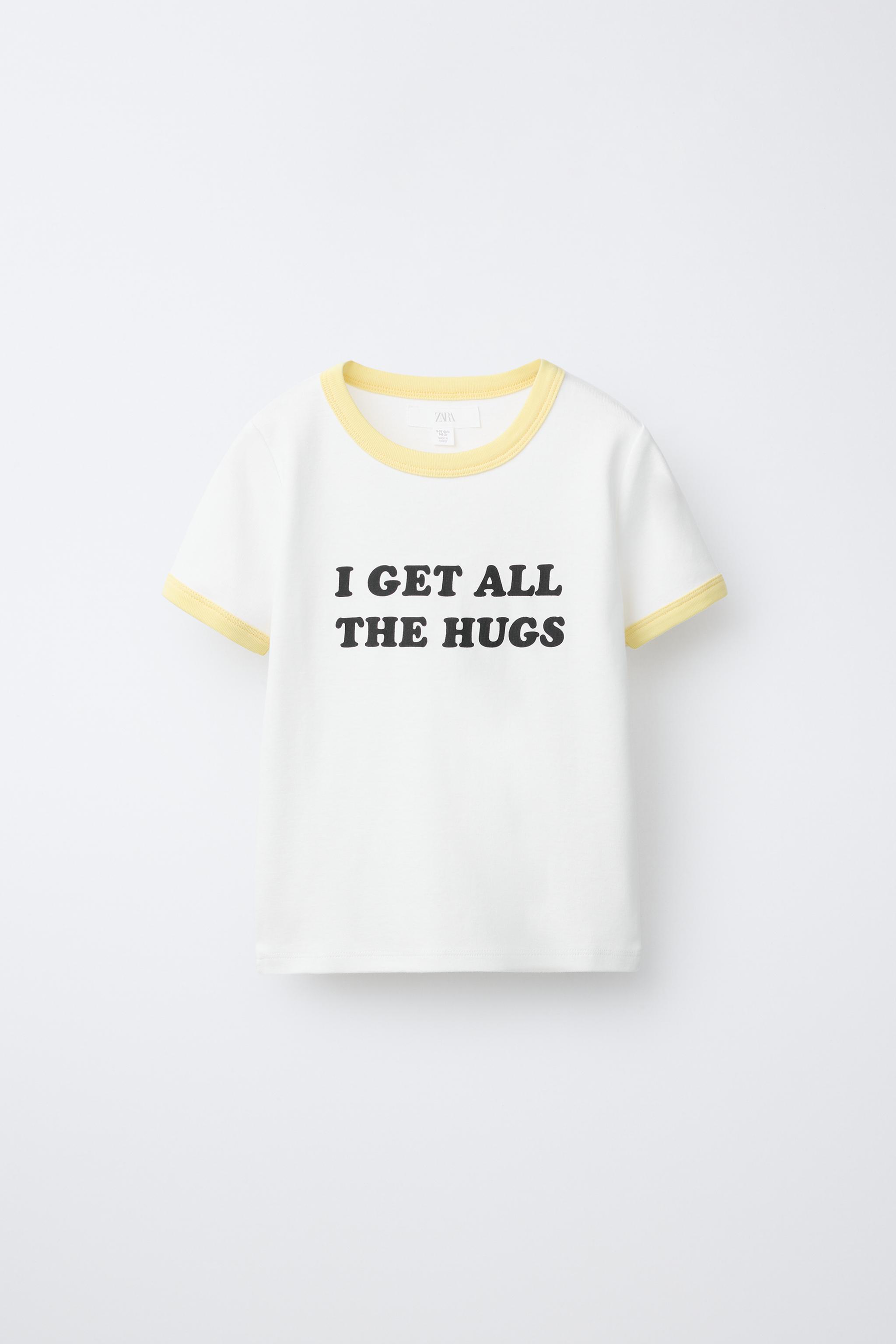 T-SHIRT CÔTELÉ AVEC INSCRIPTION EN CONTRASTE
